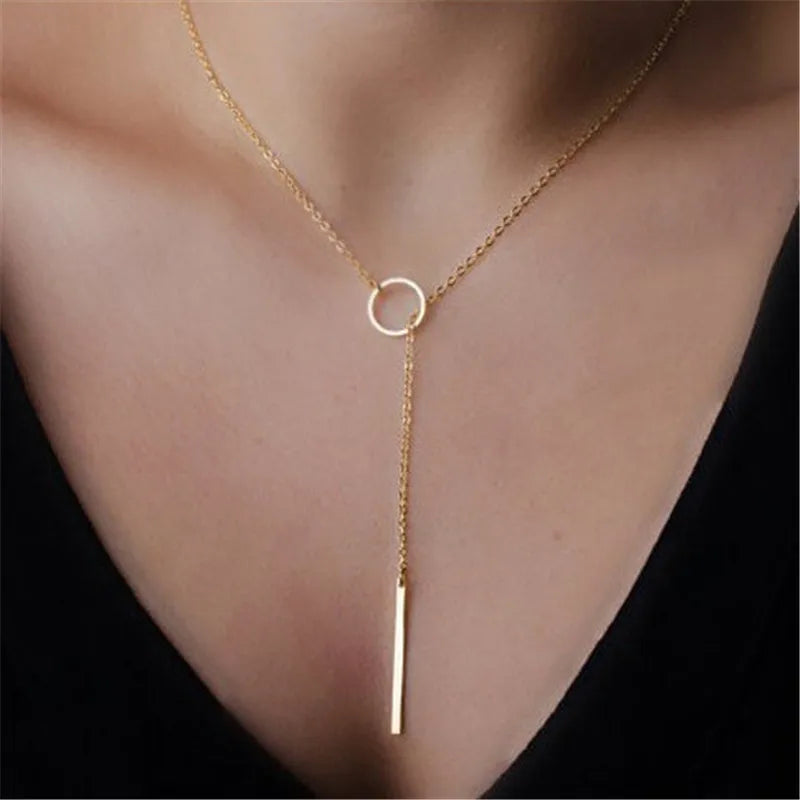 MODA Vintage Love Heart Necklace