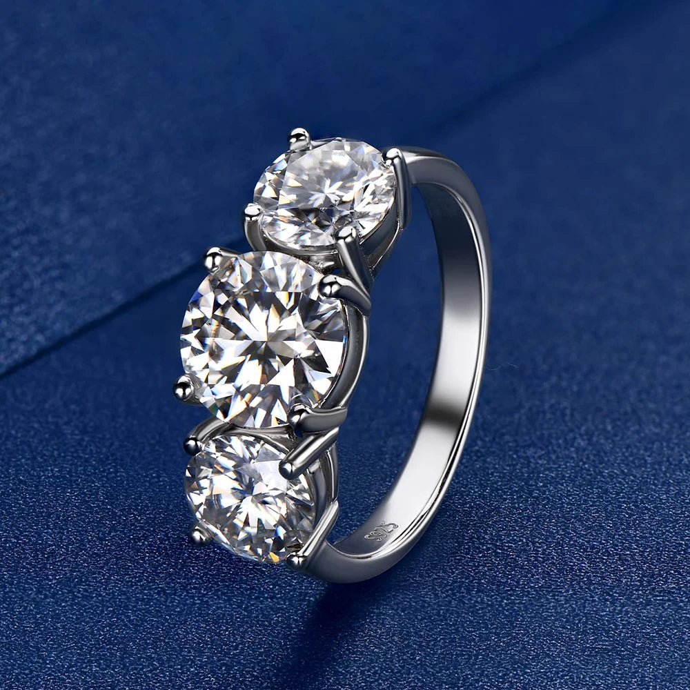 MODA 2 Carat Moissanite Ring with Certificate 925