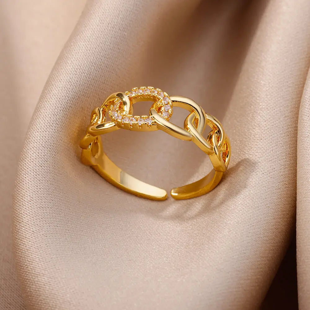 MODA GOLD COLLECTION RINGS 
ON BUDGET RINGS
