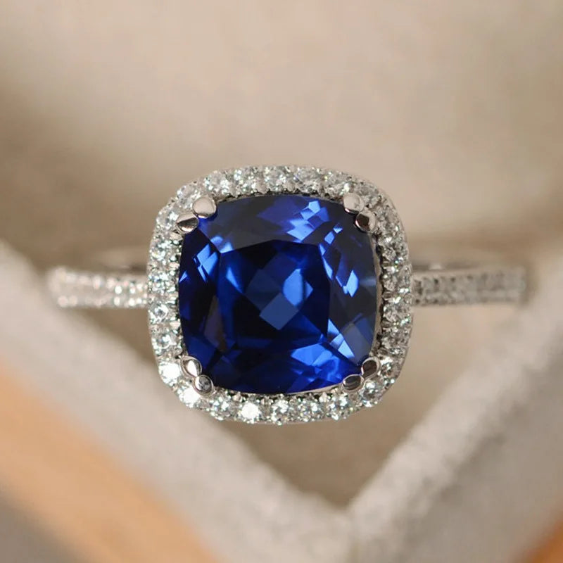 MODA Beautiful Ruby Rings