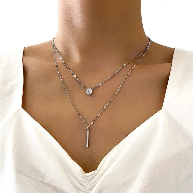 MODA Vintage Love Heart Necklace