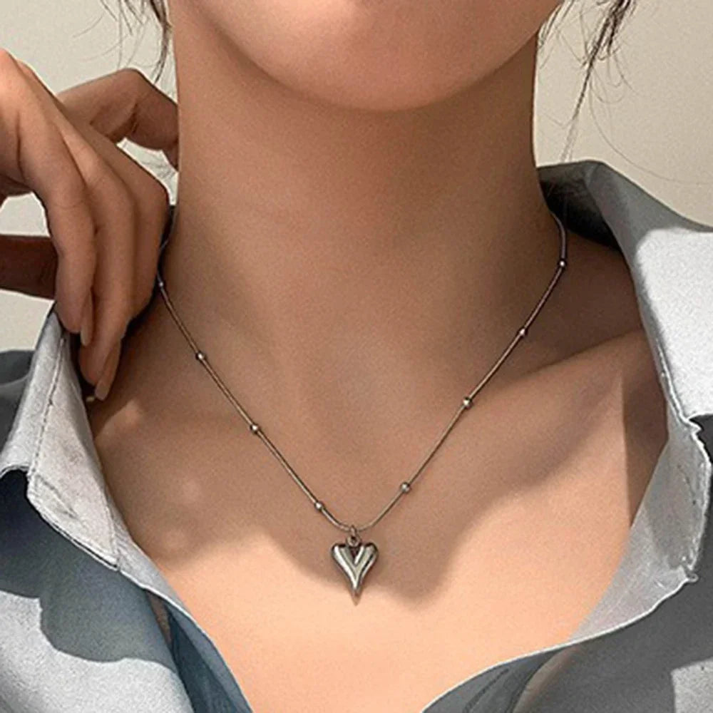 MODA 3D Heart NECKLACE